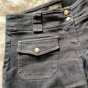 Bebe Capris Dark Wash denim, double button, wide leg capri pants, early 2000s
